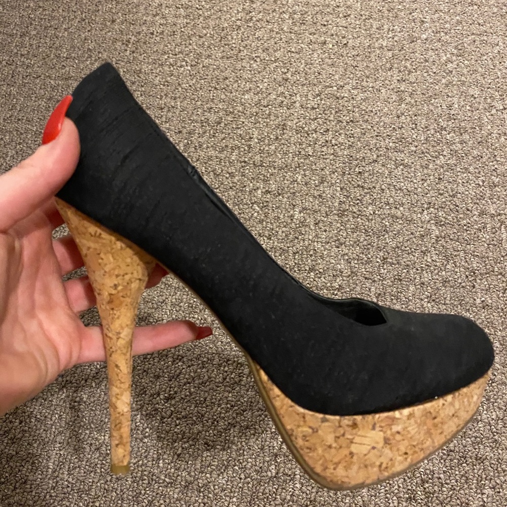 BLACK CORK STILLETOS